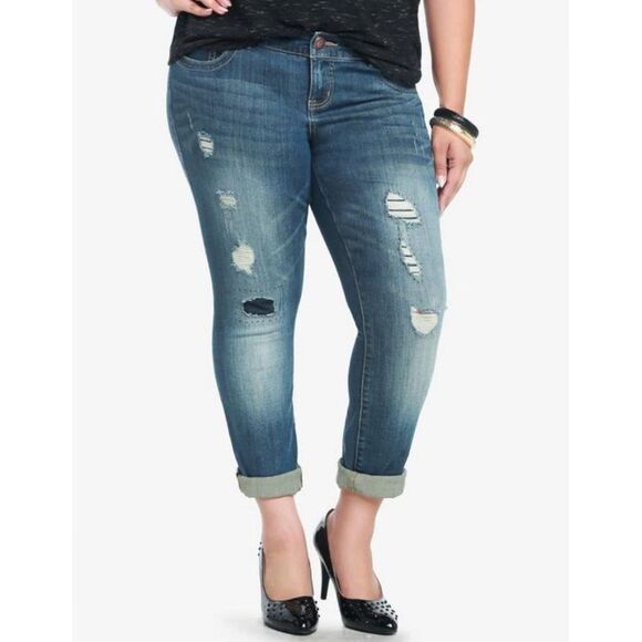 Torrid Skinny Jean Medium Wash with Destruction Size 16 - Picture 1 of 11